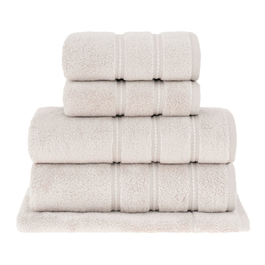 The Veluda Skin Air Essential Towel Set