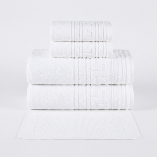 The Veluda Brasilia Essential Towel Set